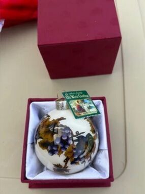 White Glass Ornament with Hand-Painted Grape Design